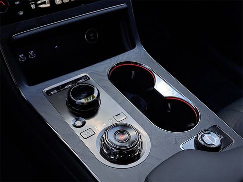 Used 2026 Genesis GV80 3.5T Prestige image 14