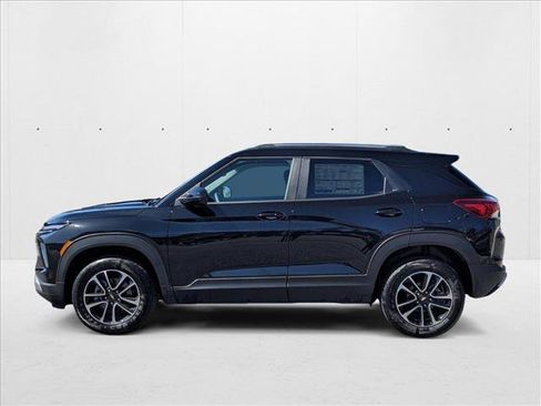 New 2025 Chevrolet TrailBlazer LT w/ Convenience Package image 5