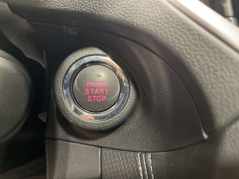 Certified 2021 Subaru Forester Limited image 29