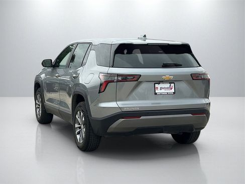 Used 2025 Chevrolet Equinox LT image 7