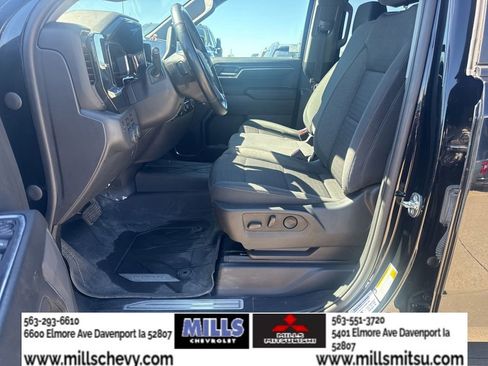 Used 2023 Chevrolet Silverado 1500 LT AWD/4WD image 11
