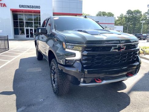 Used 2025 Chevrolet Silverado 1500 ZR2 w/ Technology Package AWD/4WD image 2