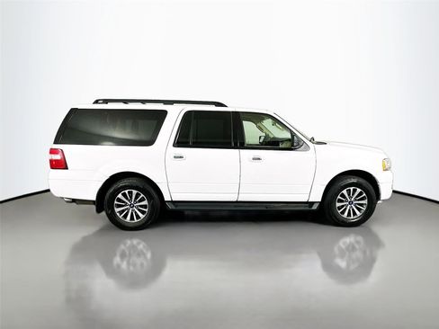 Used 2017 Ford Expedition EL XLT w/ Equipment Group 202A image 17