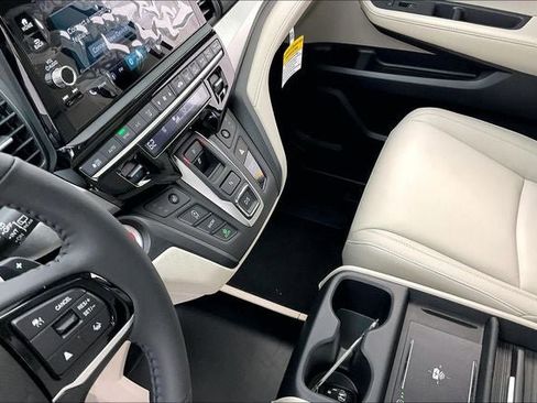 New 2026 Honda Odyssey EX-L image 9