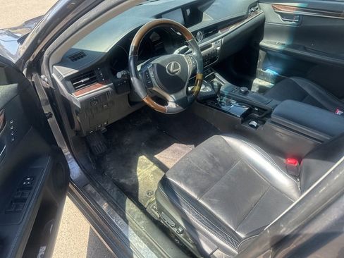 Used 2013 Lexus ES 350 w/ Luxury Pkg FWD image 24