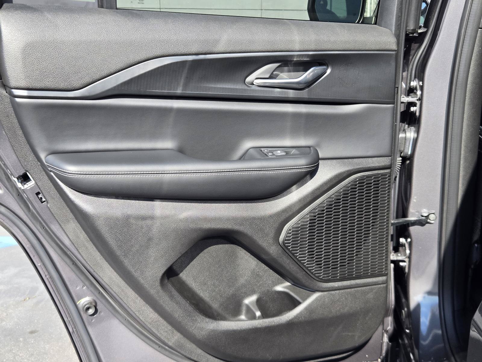 Certified 2025 Jeep Grand Cherokee Laredo X RWD image 25