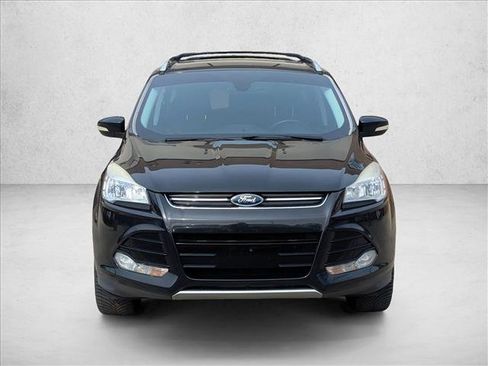 Used 2015 Ford Escape Titanium image 2