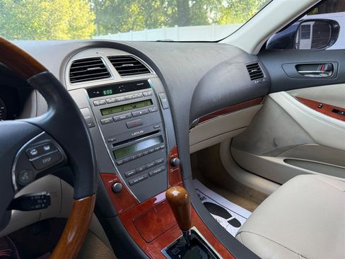 Used 2010 Lexus ES 350 FWD image 10