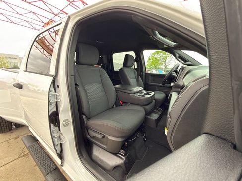 New 2026 RAM 3500 Tradesman AWD/4WD image 33