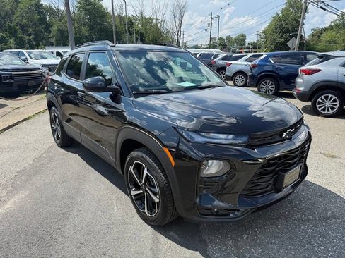 Used 2023 Chevrolet TrailBlazer RS w/ Convenience Package AWD/4WD image 5