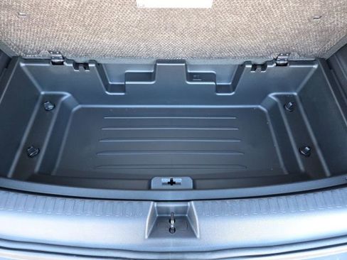 New 2026 Chevrolet Traverse LT w/ Midnight/Sport Edition image 35