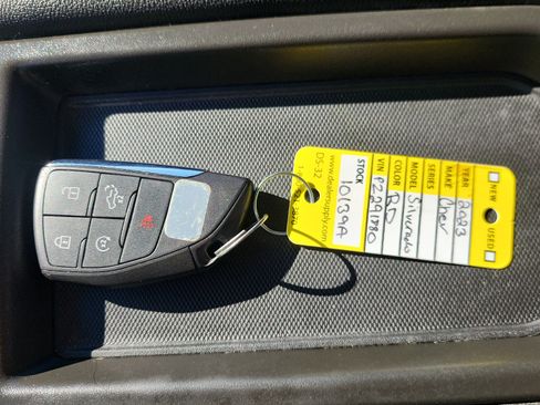 Certified 2023 Chevrolet Silverado 1500 RST image 35