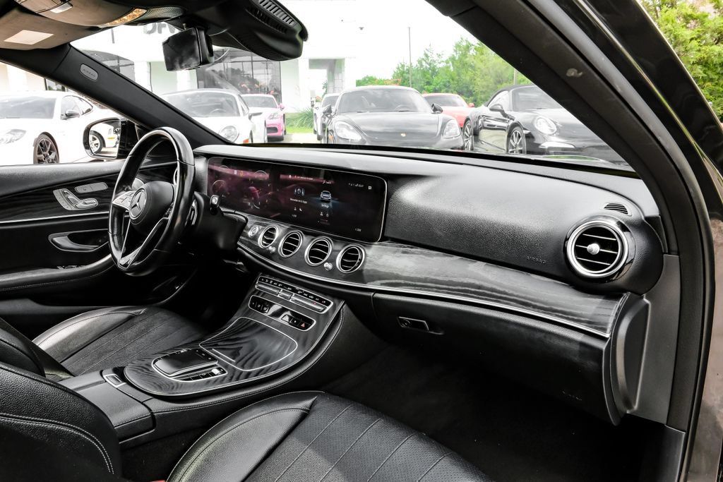 Used 2021 Mercedes-Benz E 350 4MATIC Sedan w/ Premium Package image 10