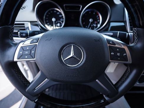 Used 2015 Mercedes-Benz ML 350 4MATIC image 24