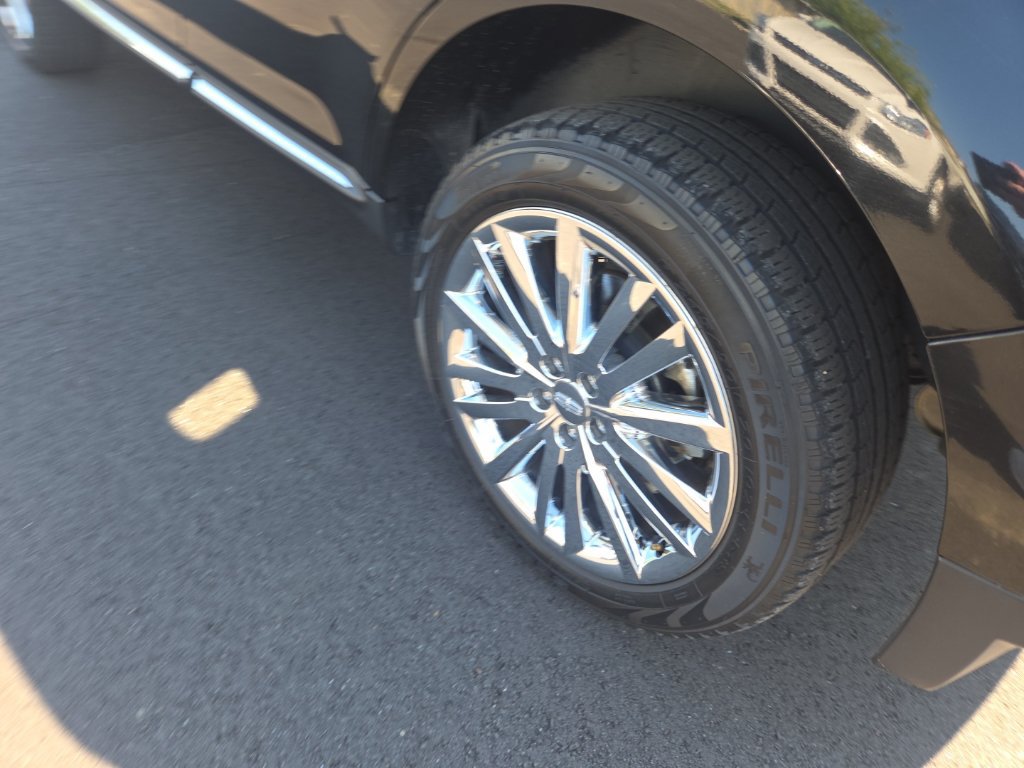 Used 2015 Lincoln MKX FWD w/ Equipment Group 102A image 21