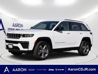 New 2026 Jeep Grand Cherokee Limited w/ MOPAR Finishing Package