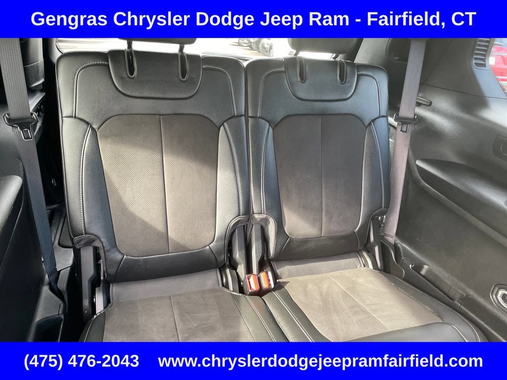Used 2023 Jeep Grand Cherokee L Altitude AWD/4WD image 30