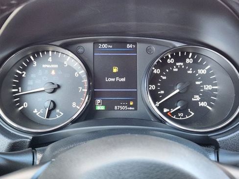 Used 2020 Nissan Rogue SV AWD/4WD image 14