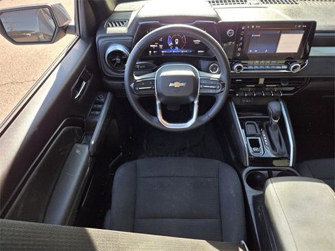 Used 2024 Chevrolet Colorado LT w/ LT Convenience Package image 12