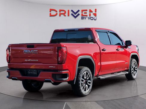 Used 2021 GMC Sierra 1500 AT4 w/ AT4 Value Package image 5
