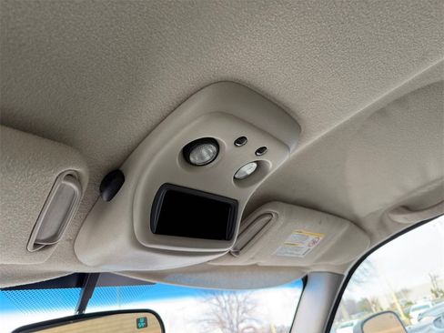 Used 2003 Chevrolet Silverado 2500 LT image 32