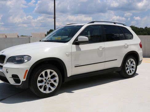 Used 2011 BMW X5 xDrive35i AWD/4WD image 24