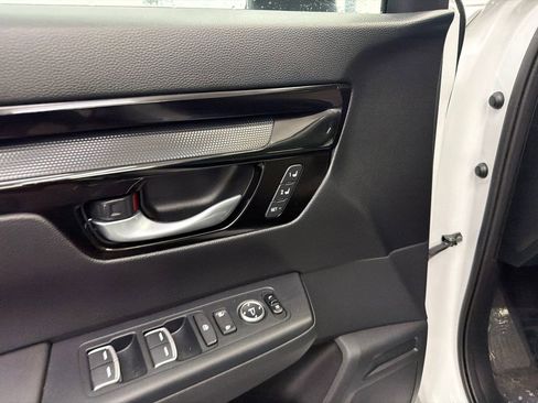 Certified 2024 Honda CR-V Sport Touring image 12