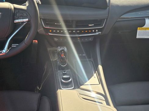 Used 2026 Cadillac CT5 V Blackwing w/ Carbon Fiber 2 Package RWD image 18