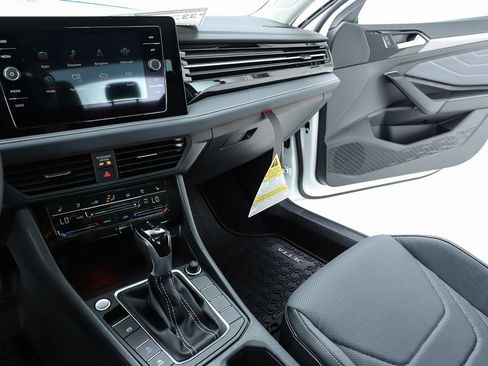 New 2026 Volkswagen Jetta SEL FWD image 61