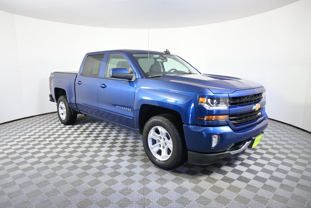 Used 2017 Chevrolet Silverado 1500 LT w/ All Star Edition AWD/4WD image 10