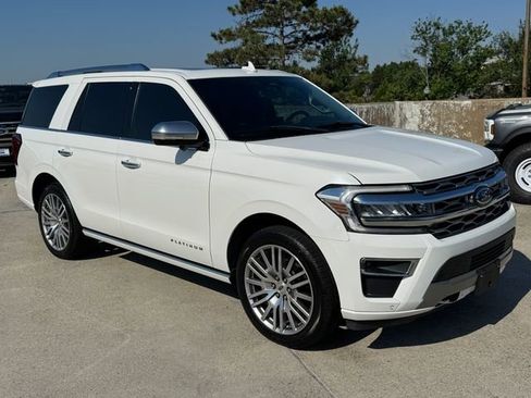 Used 2022 Ford Expedition Platinum AWD/4WD image 6