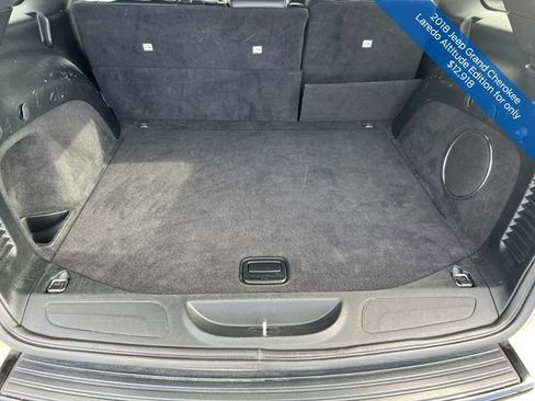 Used 2018 Jeep Grand Cherokee Altitude image 19