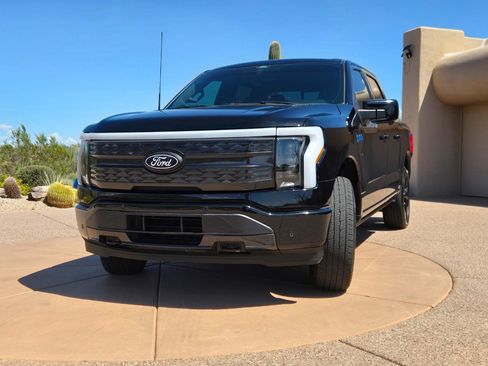 Used 2024 Ford F150 Lightning Platinum w/ Platinum Black Package AWD/4WD image 2