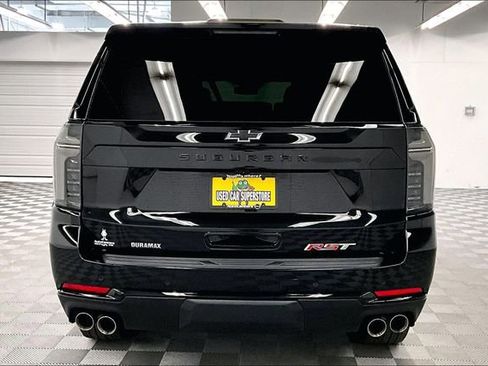 Used 2025 Chevrolet Suburban RST w/ Comfort Package AWD/4WD image 5