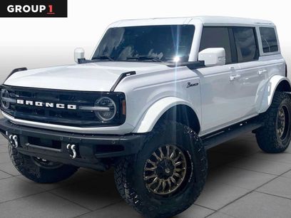 Used 2023 Ford Bronco Outer Banks w/ Sasquatch Package
