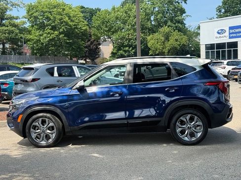 Used 2024 Kia Seltos S FWD image 9