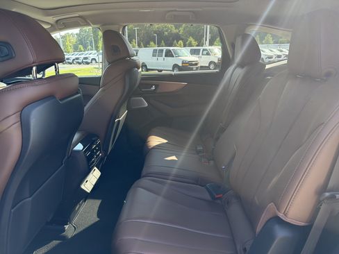 Certified 2026 Acura MDX FWD w/ Technology Package image 13