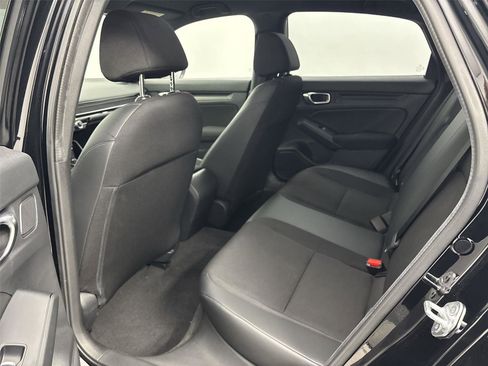 Used 2023 Honda Civic Sport image 29