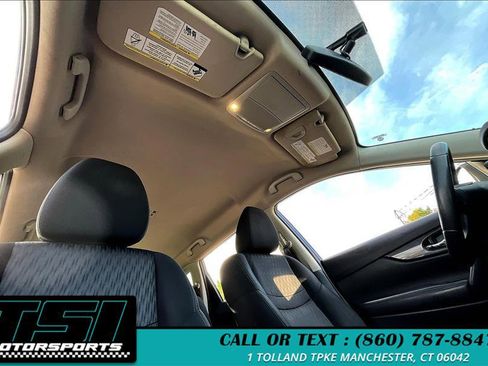 Used 2017 Nissan Rogue SV w/ SV Premium Package image 22