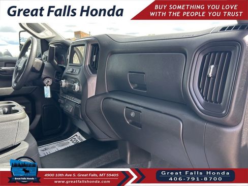 Used 2019 GMC Sierra 1500 4x4 Crew Cab w/ Convenience Package image 28