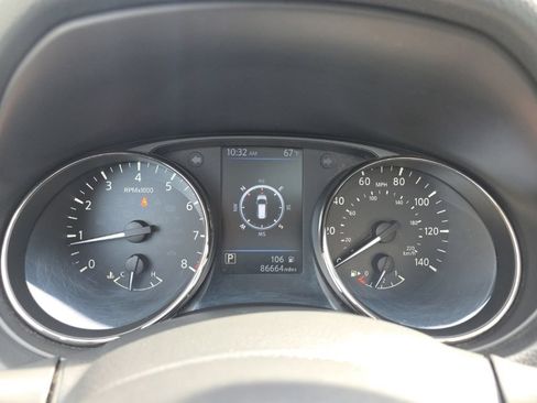 Used 2019 Nissan Rogue SV w/ Sun & Sound Touring Package AWD/4WD image 30