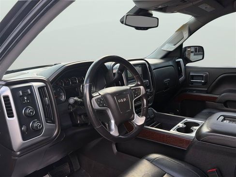 Used 2018 GMC Sierra 1500 SLT AWD/4WD image 11