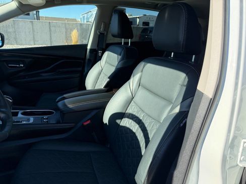 Used 2024 Nissan Murano Platinum w/ Cargo Package image 18