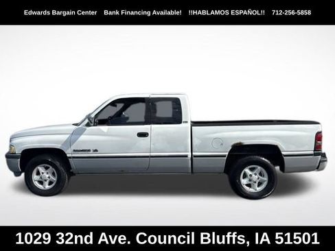 Used 1996 Dodge Ram 1500 Truck 2WD Club Cab image 4