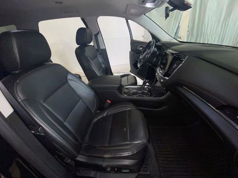 Used 2019 Chevrolet Traverse LT FWD image 38