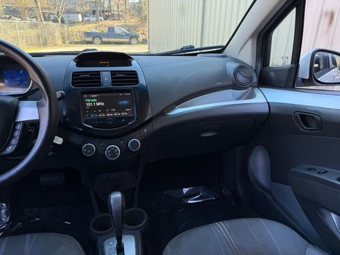 Used 2013 Chevrolet Spark LT image 13