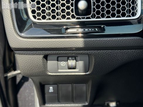 Certified 2025 Honda Civic Sport Touring image 21