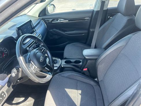 Used 2021 Kia Seltos S AWD/4WD image 19