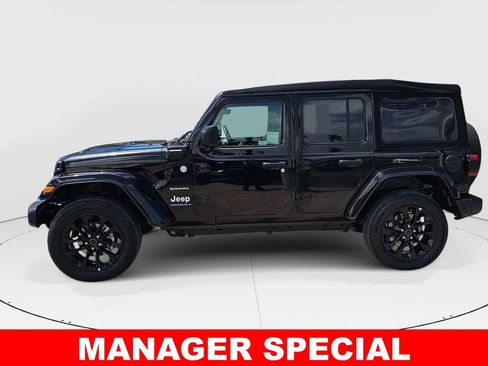 Used 2024 Jeep Wrangler Unlimited Sahara AWD/4WD image 6