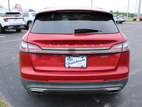 Used 2020 Lincoln Nautilus Reserve FWD image 8